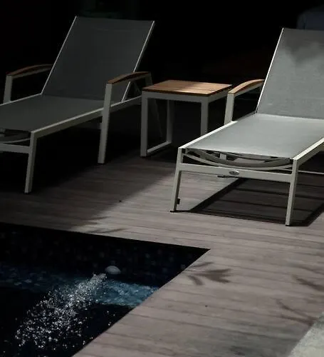 Talisman - Luxury Rooftop Only 5 Mins To Canggu (Bali)